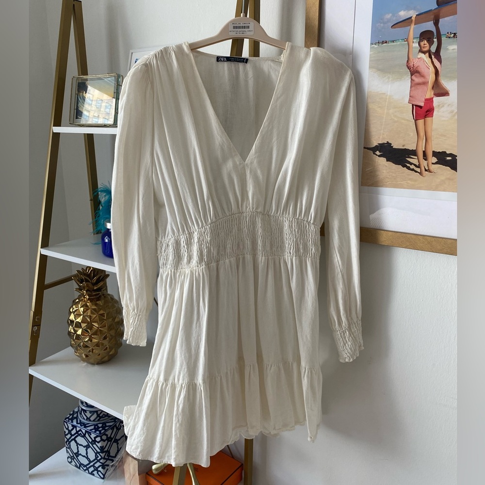 Zara white dress: runs small